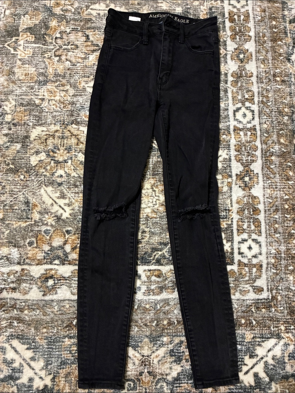 American Eagle Outfitters Black High-Rise Distressed Skinny Jeans